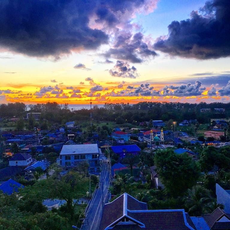 Happy Place Phuket Exteriör bild